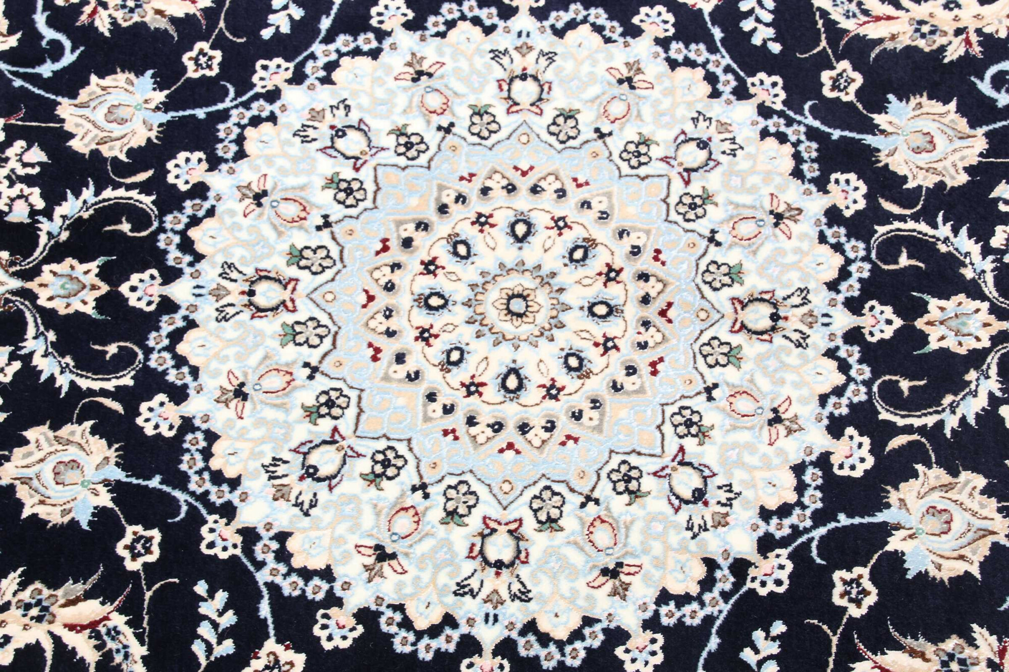 Nain-6-la-Habibian 155 x 242 cm