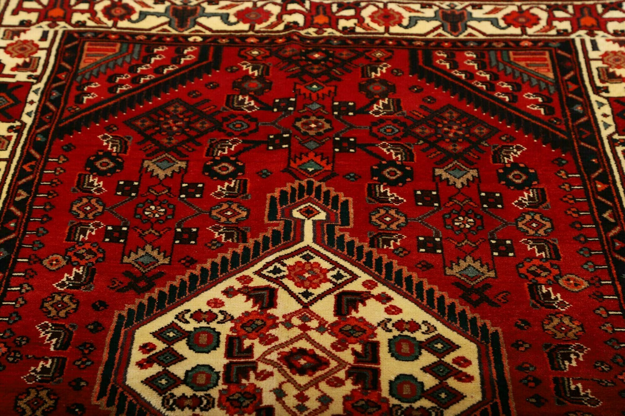 Hamadan 137 x 230 cm